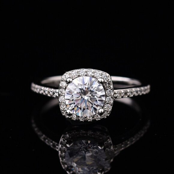 925 Sterling Silver Ring Moissanite Engagement Sparkling Silver Promise Ring - Picture 1 of 8